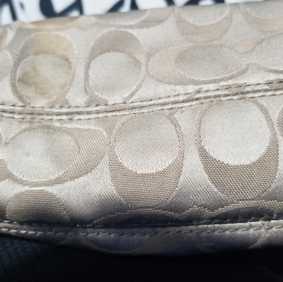 Coach Ashley Signature Hippie Bag - Picture 9 of 9
